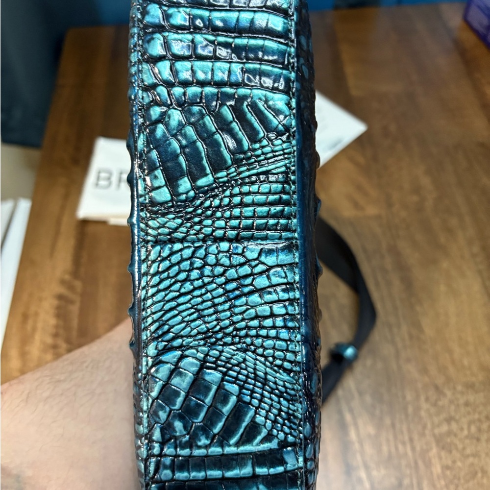 **SOLD**Brahmin NWOT Large Leia - Blue Patina Melbourne - 2 Perfect Eyes - Picture 7 of 16